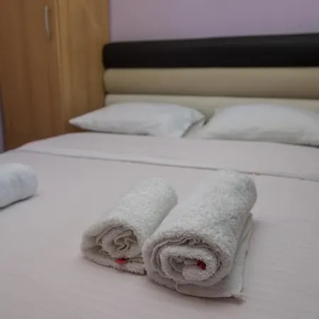 Panorama 3 Glavna Ulica * Užice