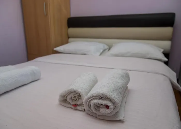 Panorama 3 Glavna Ulica * Užice